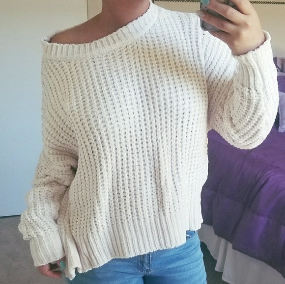 Sweaters - ▪SEE NEW LISTING▪